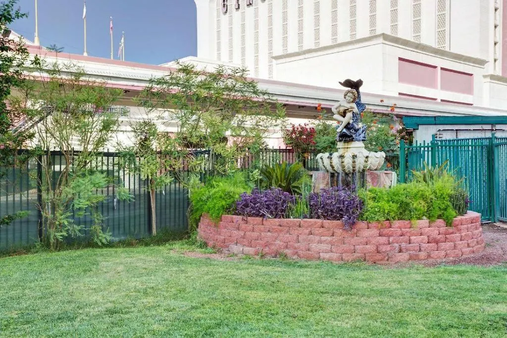 Travelsuites Inn Las Vegas Hotel