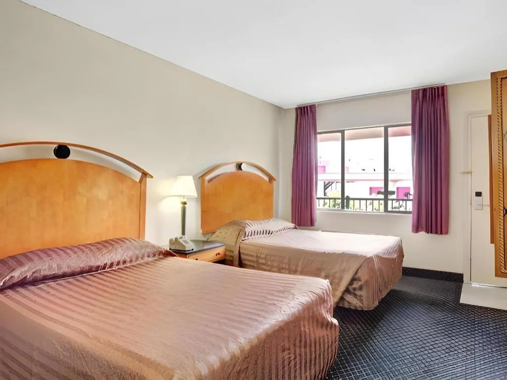 Hotel Travelsuites Inn Las Vegas