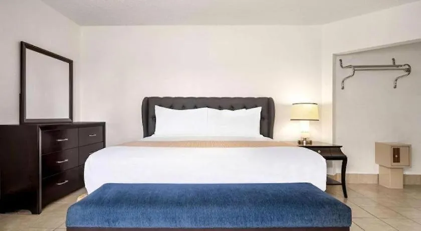 Travelsuites Inn Las Vegas